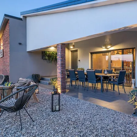 Casa Vigo Tatil Evi Pula